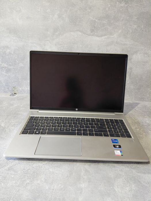 ТОП | ІГРОВИЙ HP 450 G8/ I5 - 1135G7/  DDR4 - 16 SSD M2 NVMe 512