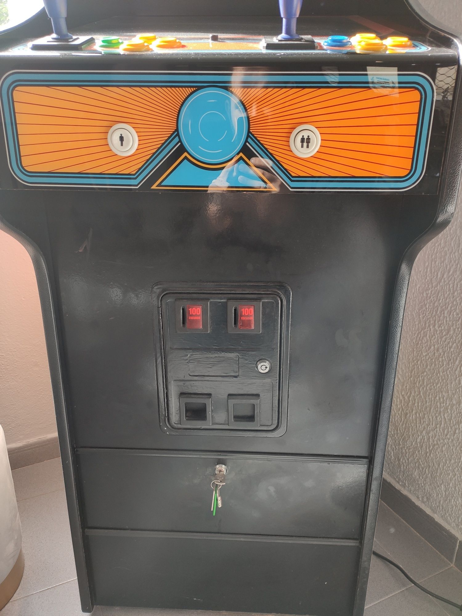 Máquina de jogos arcade