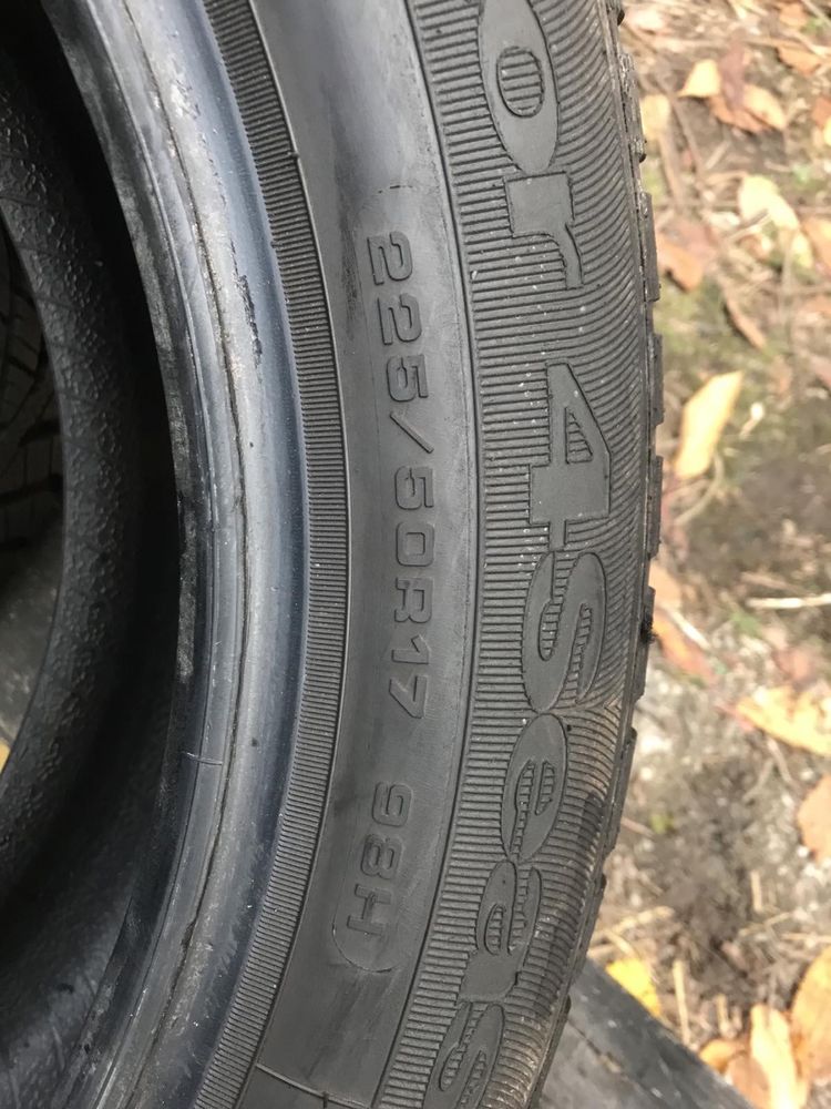 Goodyear 225/50r17 пара резина шини б/у склад