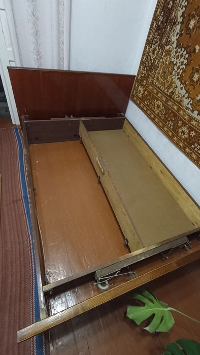 Ліжко двоспальне