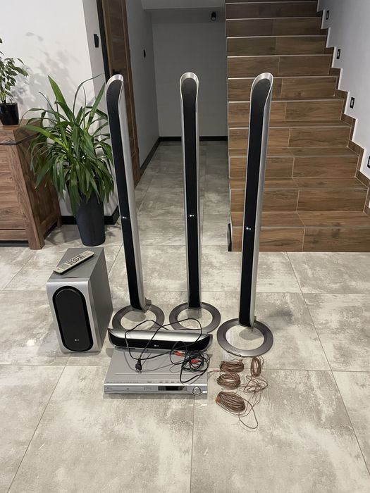 Kino domowe LG  LH-W551TB