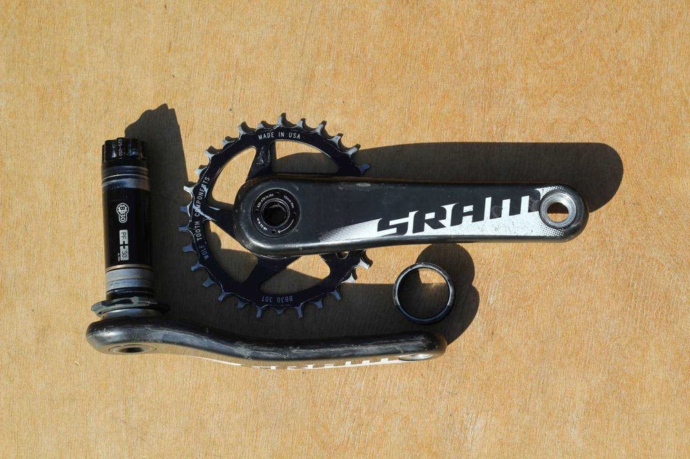 Карбонова Система (Шатуни) SRAM X0 BB30, 170 + Зубчатка Wolf T00TH 30T