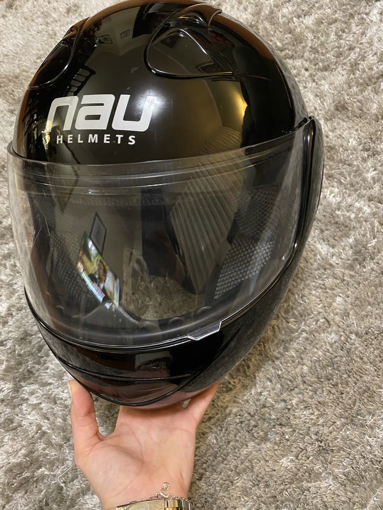 Capacete Nau Helmets