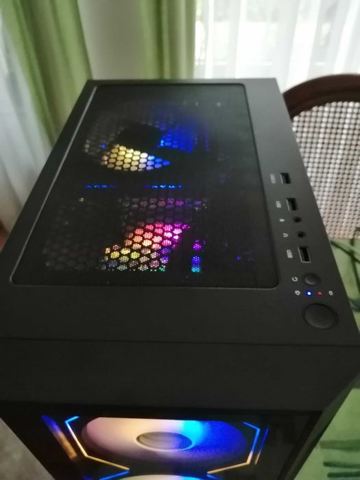 Komputer Gamingowy/2 procesory/64Gb DDR4/2 x NVMe/GTX1660Ti/win11