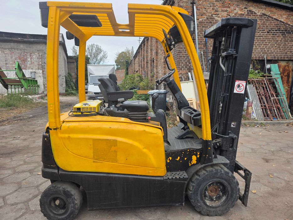 Wózek widłowy elektryczny Hyster J2.5XN