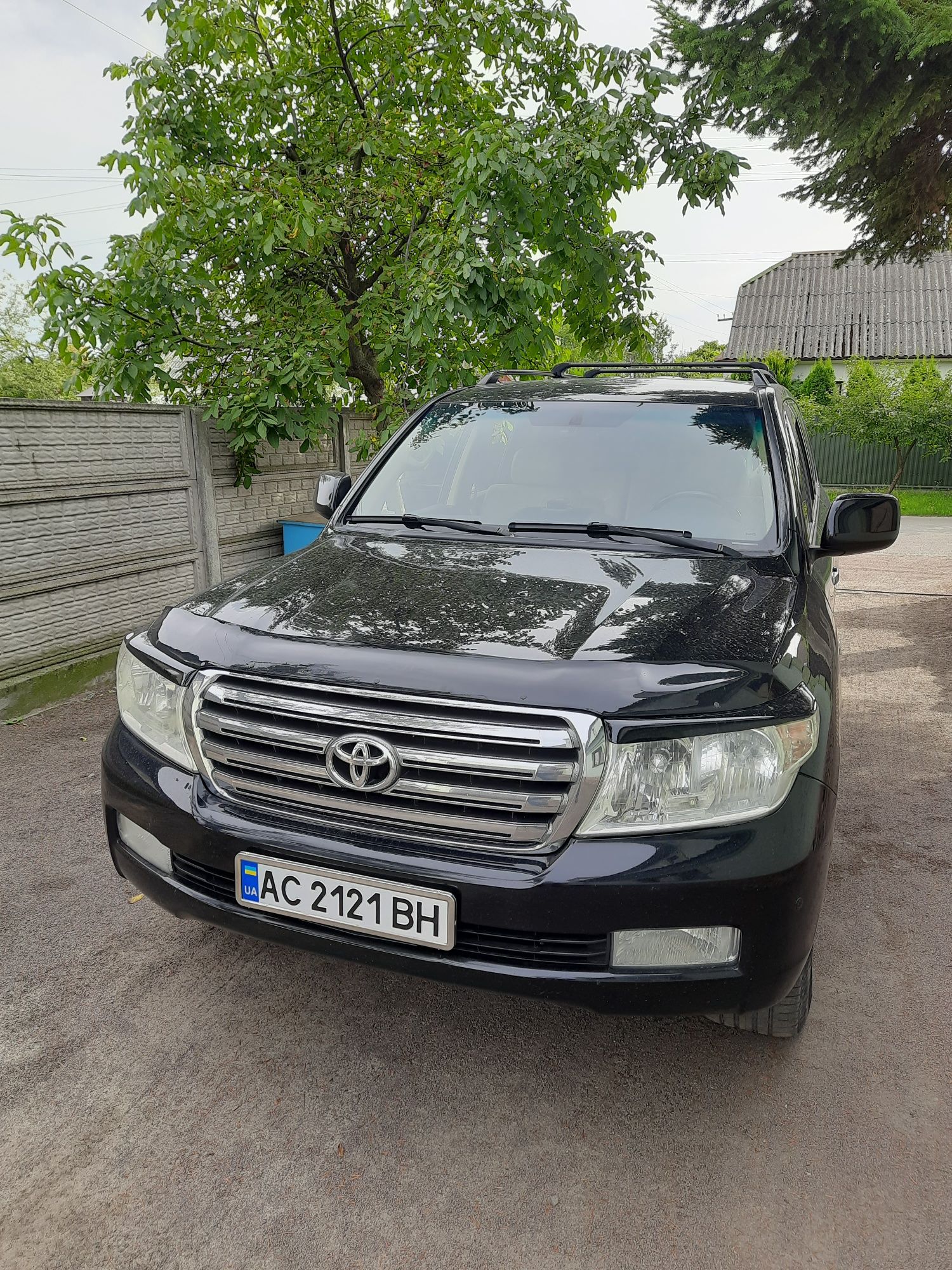 Toyota Land Cruiser 200