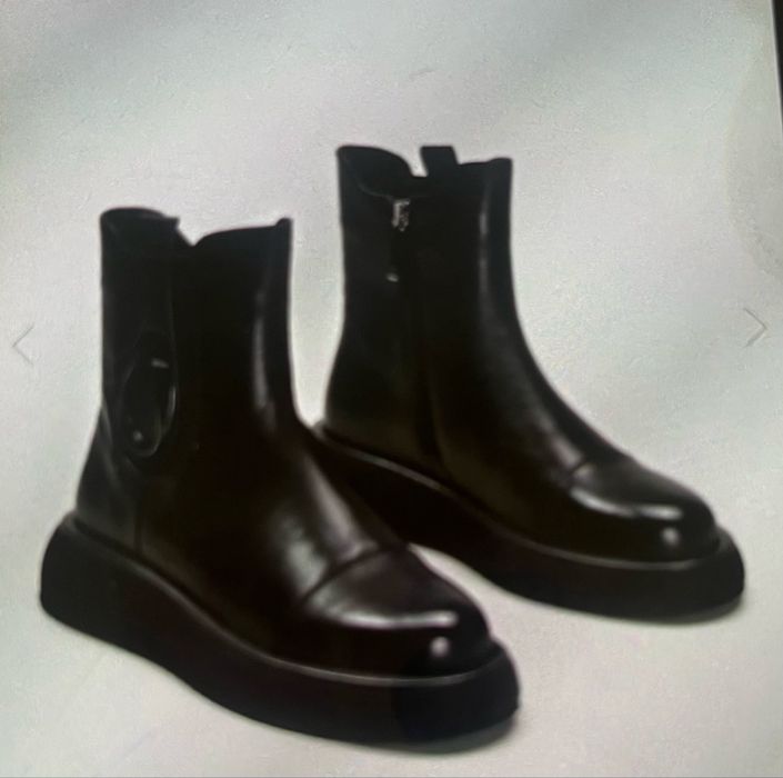 Продам жіночі демисезонні черевики Vitto Rossi