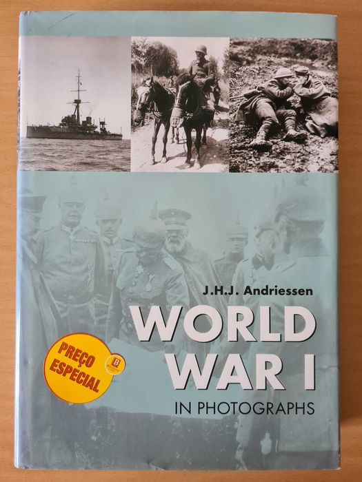 Livro "World War I in Photographs", by J. H. J. Andriessen