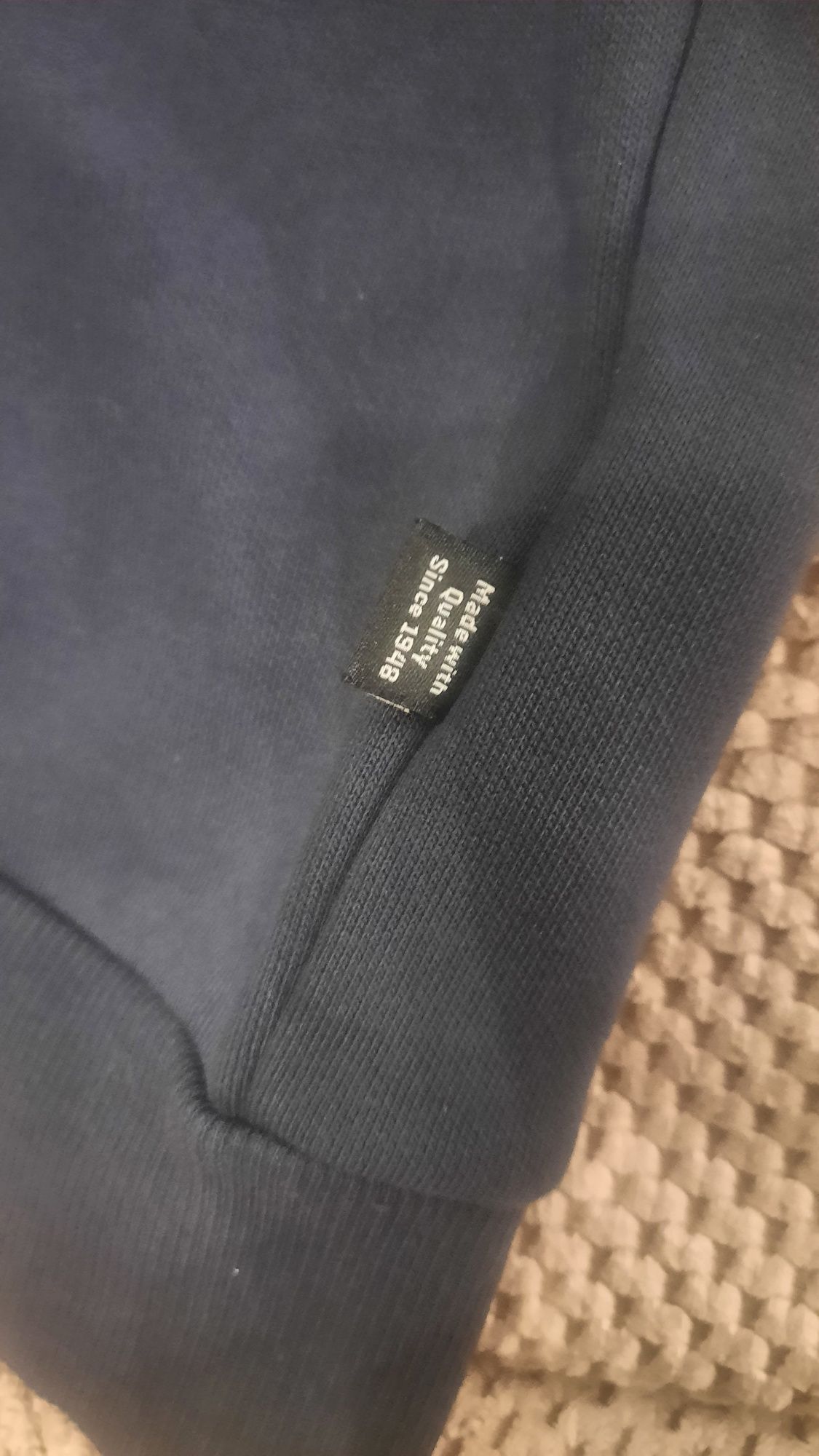 Продам женский спортивный костюм puma