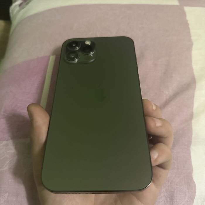 Продам айфон 12 про макс 128 гб