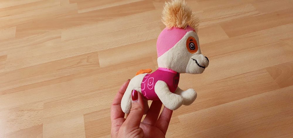 Maskotka Skye Psi Patrol pluszak