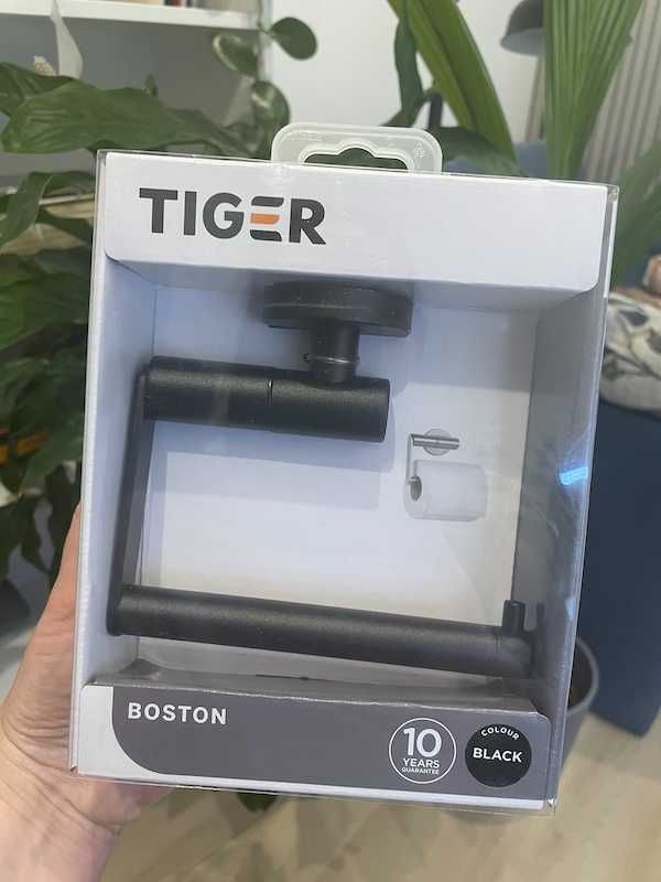 Uchwyt na papier Tiger Boston Black nowy