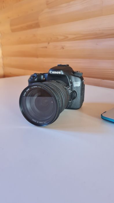 Продам Canon EOS 70 D