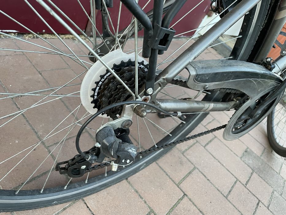 Rower trekkingowy ROMET WAGANT 28 aluminium Shimano