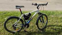 Świetny rower górski MTB Giant Rincon, 3x8 Alivio, opony Schwalbe