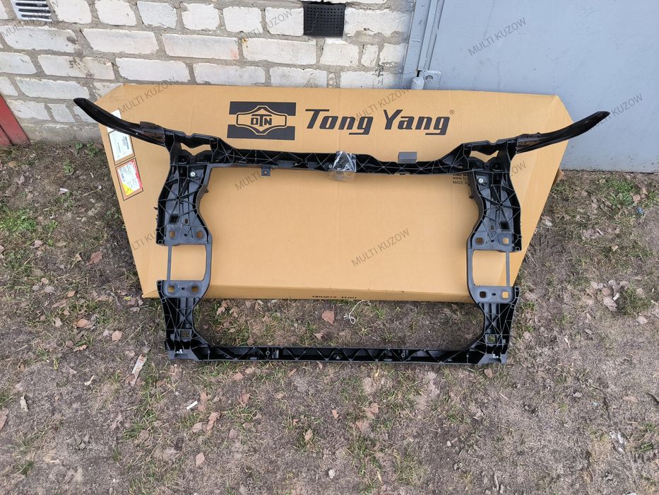 Панель  передня Audi q5 16-  телевізор ауді кю5 q5 80a805594