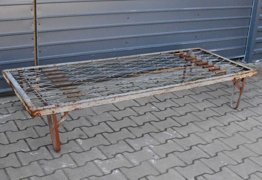 Łóżko metalowe leżanka wartownicza wojskowa 185x75cm