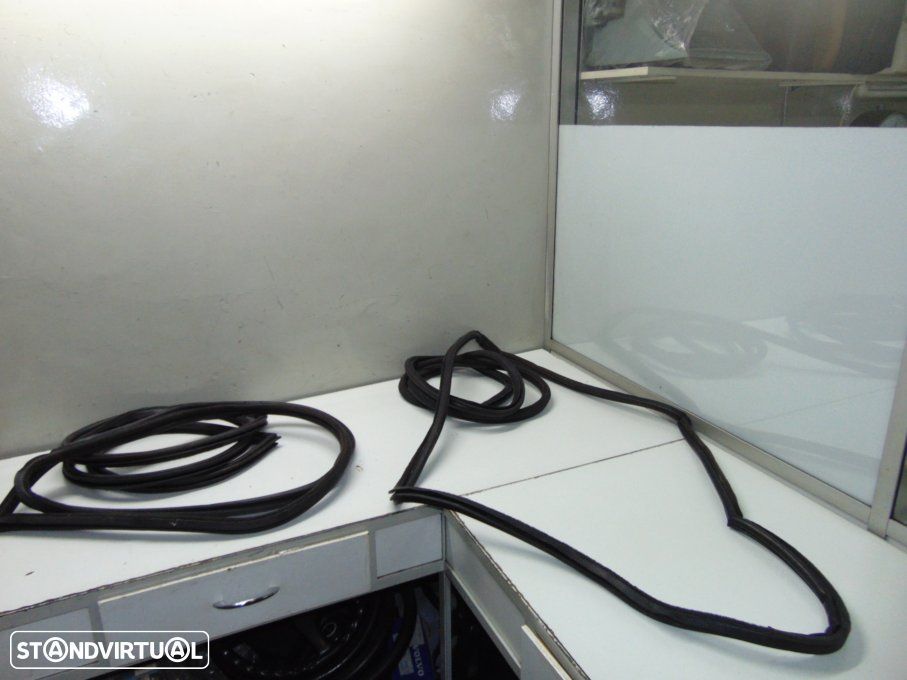 BMW E30 - borrachas das 4 portas