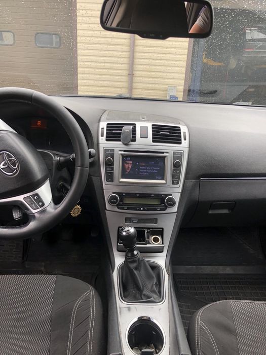 Разборка Авенсіс 2.0 d T27