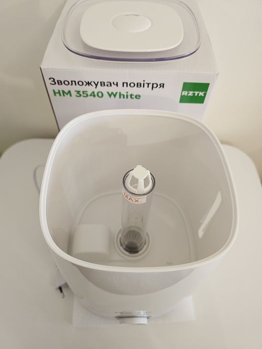 Зволожувач повітря RZTK HM 3540 White