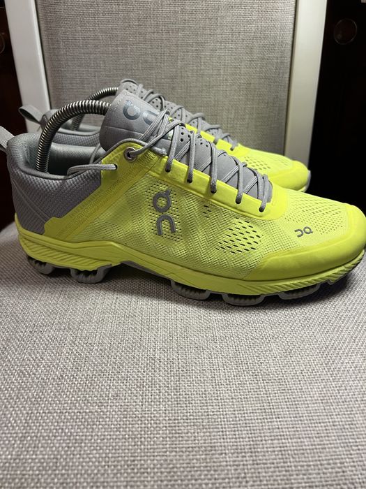 On Cloudsurfer кросівки оригінал