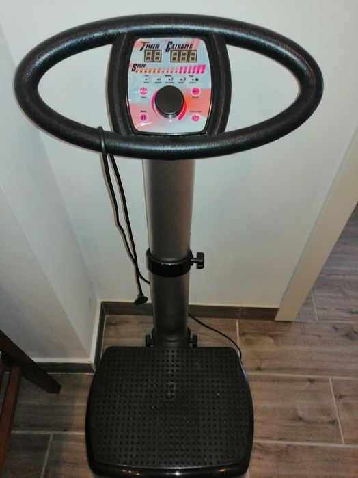 Plataforma vibratoria para exercício físico