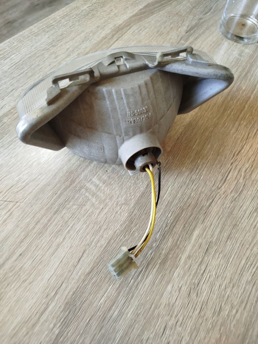 Фара Suzuki lets 2