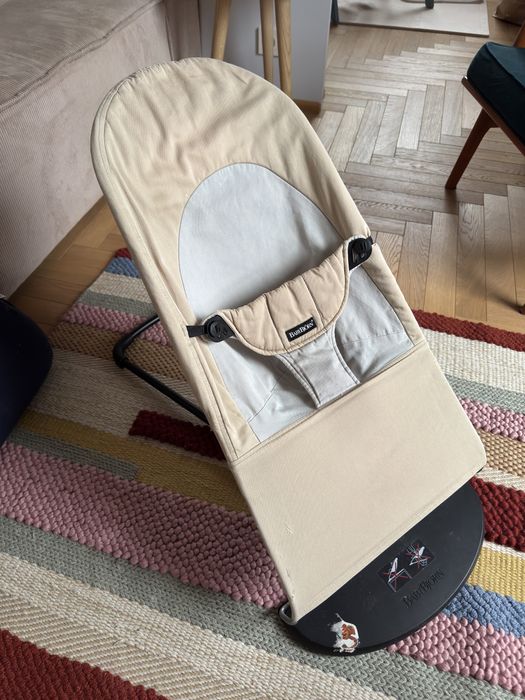 Hamaczek bujaczek leżaczek Baby Björn