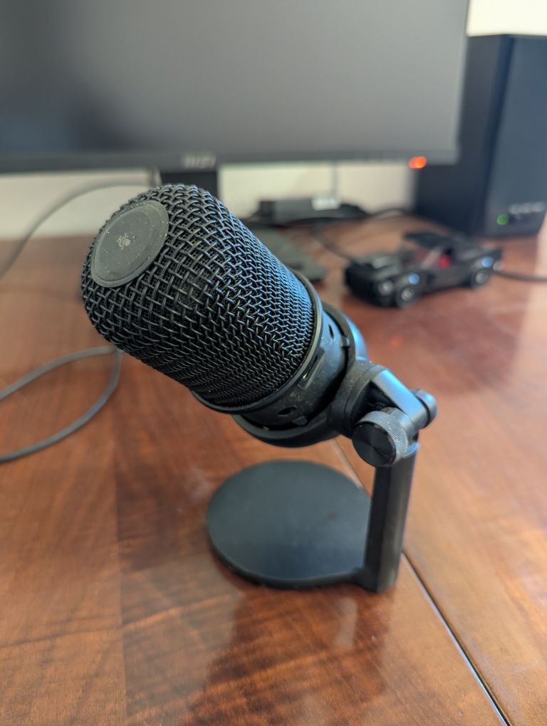 Микрофон HyperX Solocast