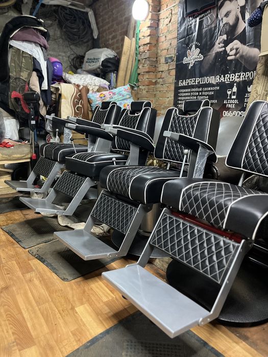 Перукарські -Барберські крісла