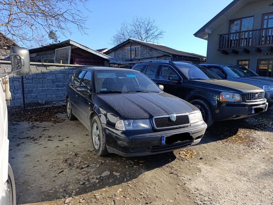 Skoda Octavia Tour 1.8 Бензин