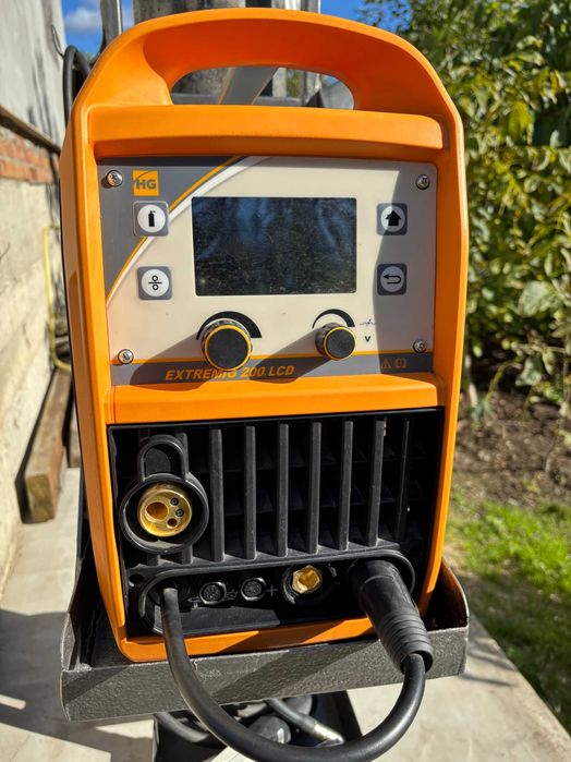 Зварювальний напівавтомат Hugong ExtreMig 200 LCD