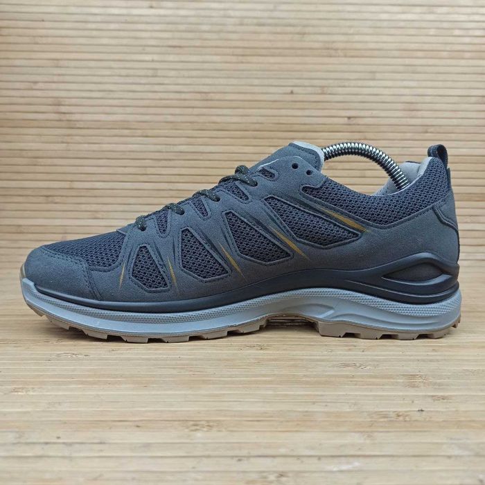 Кросівки Lowa Innox EVO II Розмір 41,5 (26,5 см.)