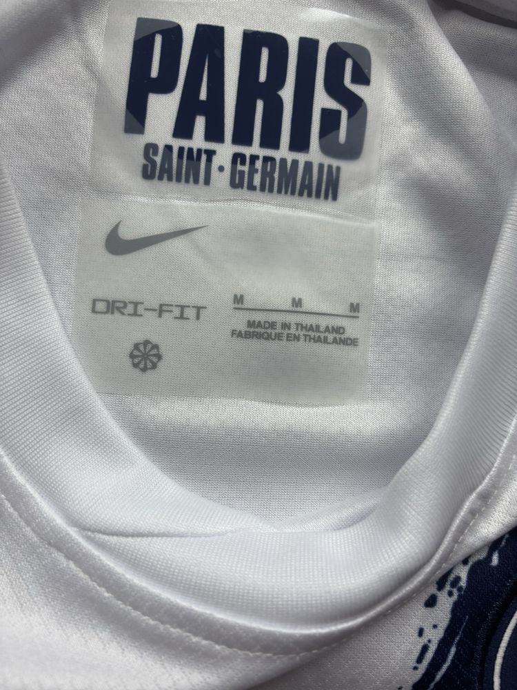 koszulka pilkarska psg paris saint germain
