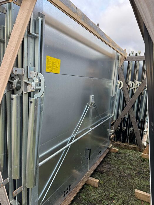 Bramy Garażowe, drzwi