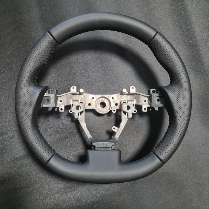 Руль Toyota Rav 4 після перетяжки (на обмін)