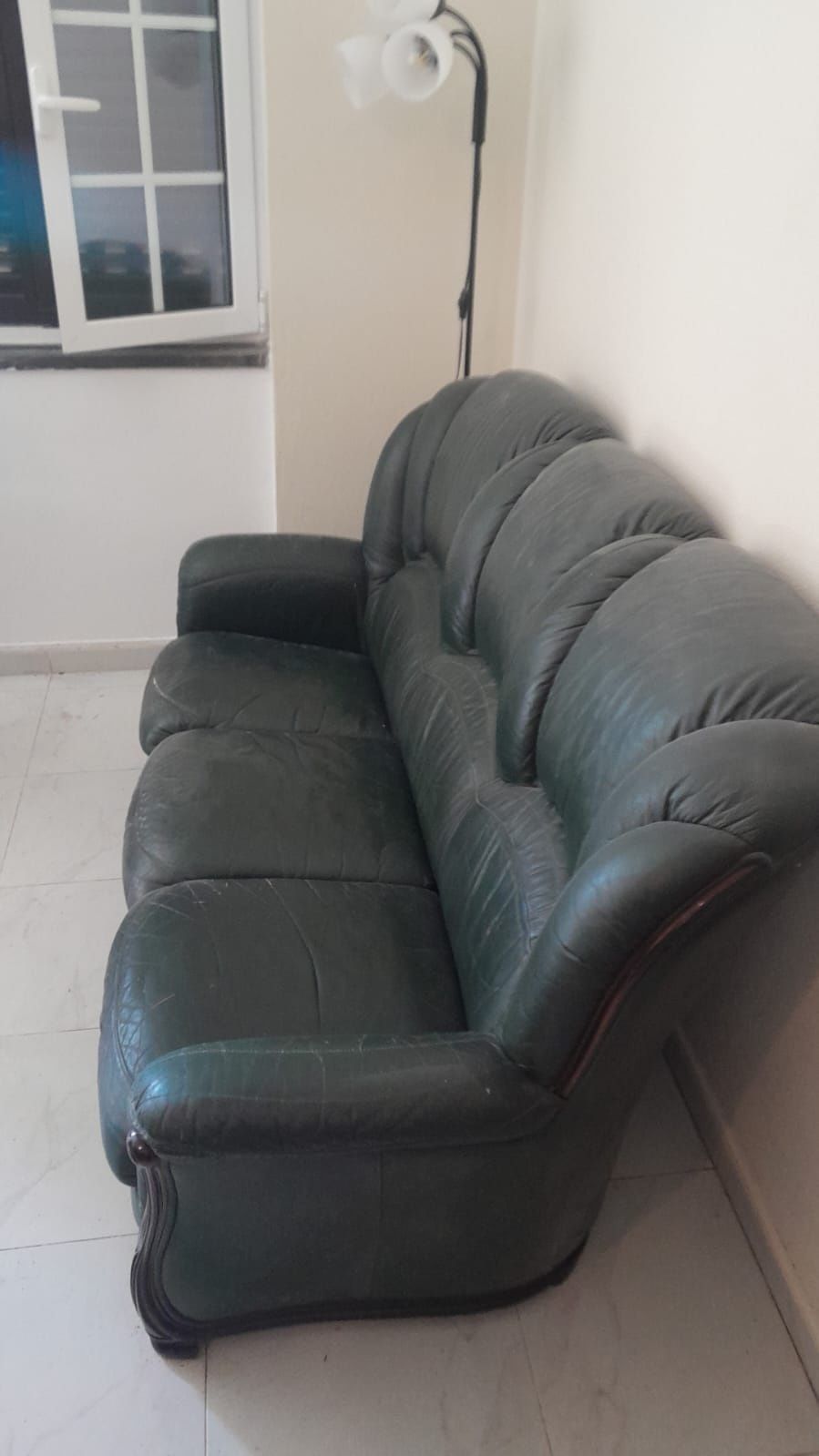 Moveis / candeeiros / colchoes para despachar
