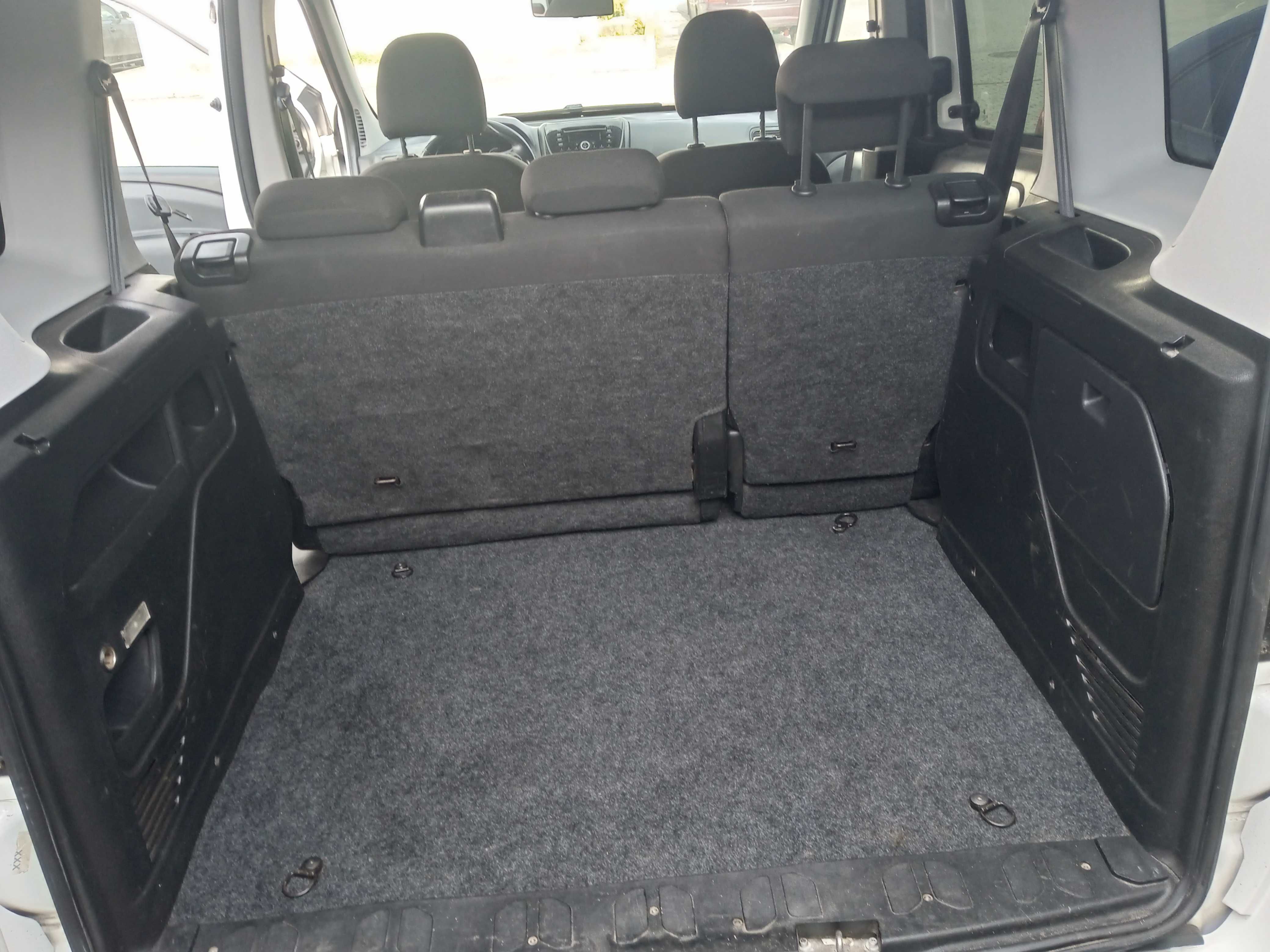 Продам Fiat Doblo 2010 1.6 TDi Оригінал пасажир