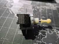 Silniczek regulacji lampy BMW E90, E91 lift