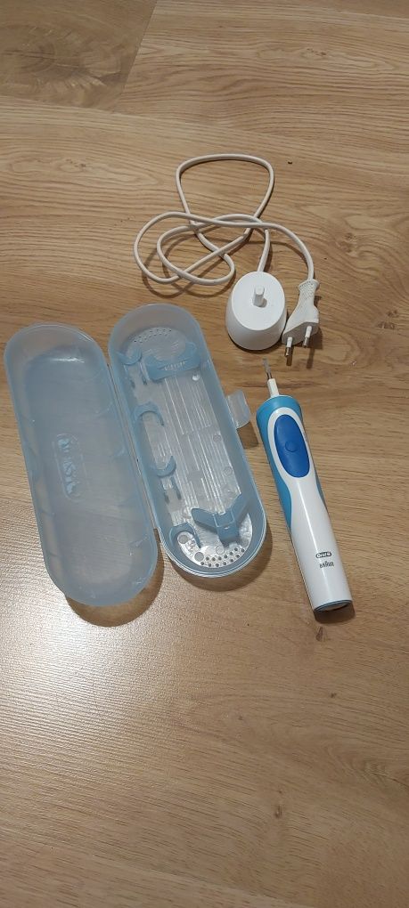 Szczoteczka elektryczna Orał B
