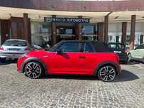 MINI Cabrio John Cooper Works Sport Aut.