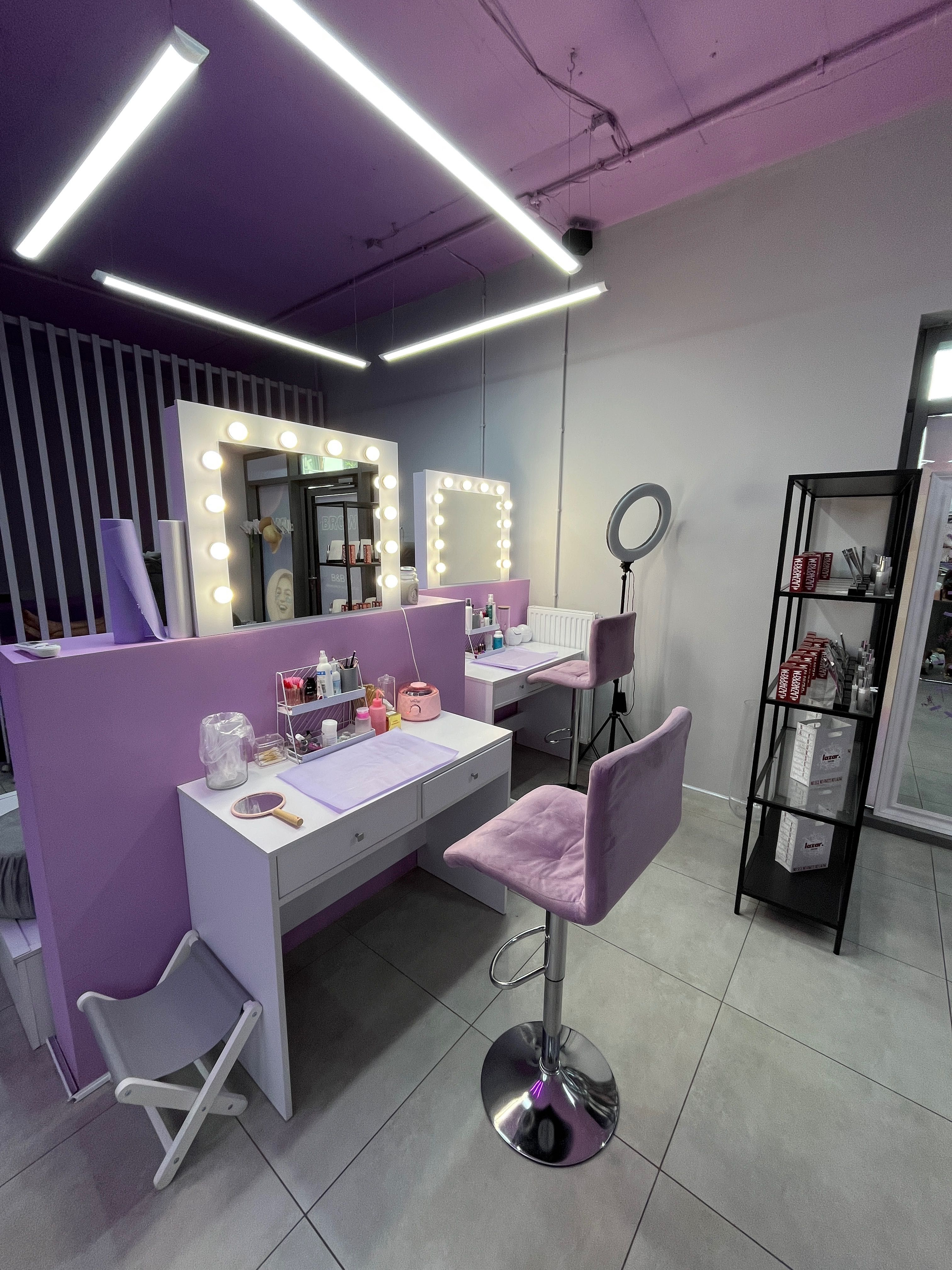 Sprzedam sieć salonów w Warszawie. Odstąpię salon kosmetyczny