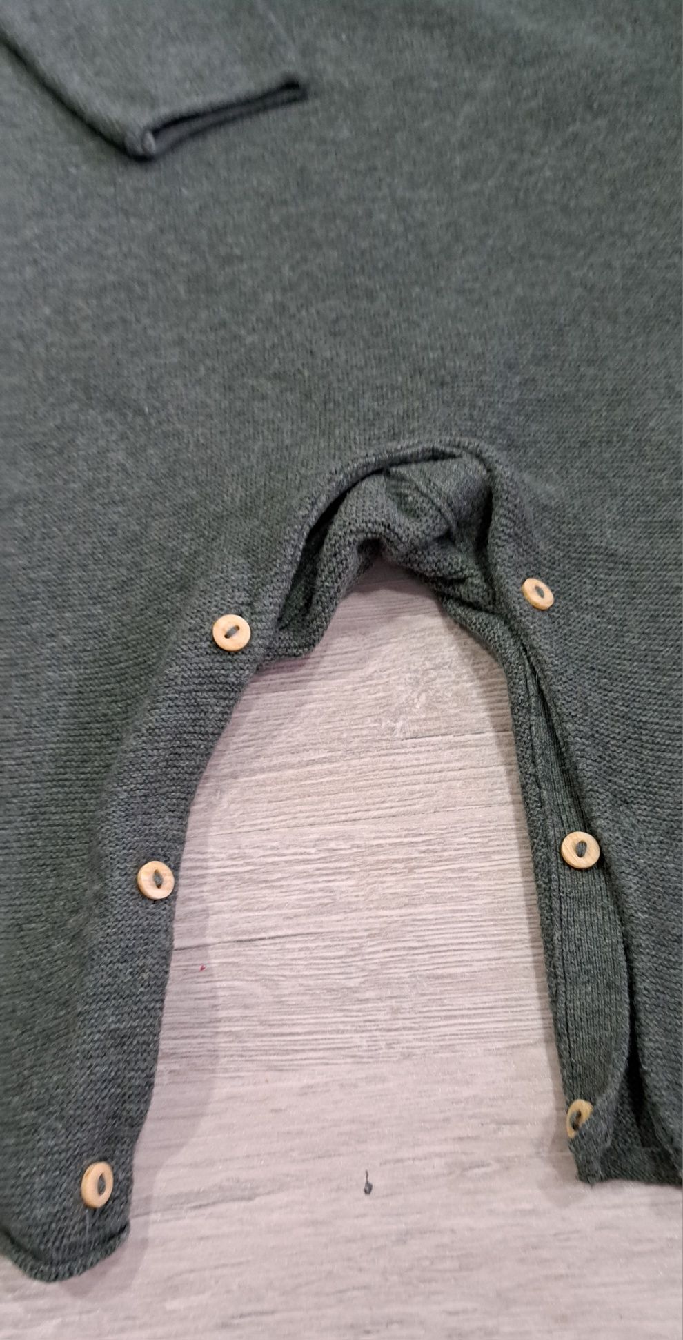 Kombinezon dres komplet 74 hm dzianina sweter khaki guziki