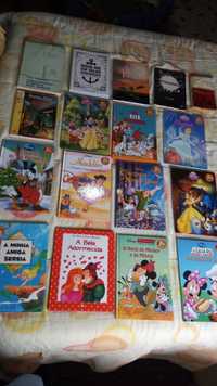 Livros com contos da Disney ilustrados