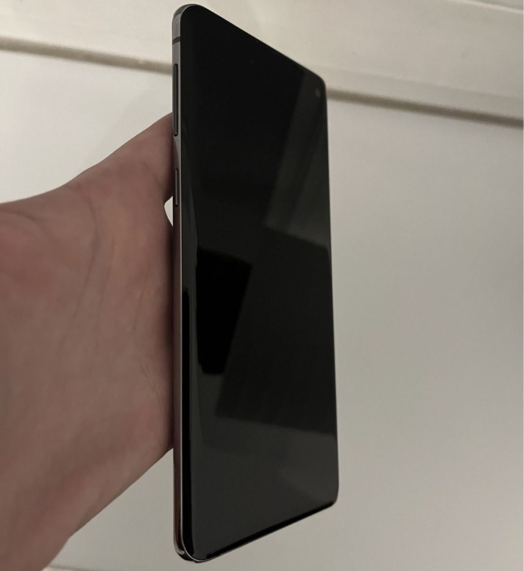 Samsung Galaxy S10 black