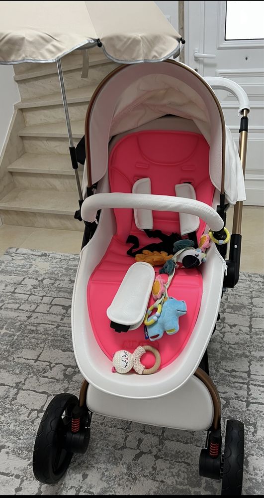 Carinho de bebe , semi-novo