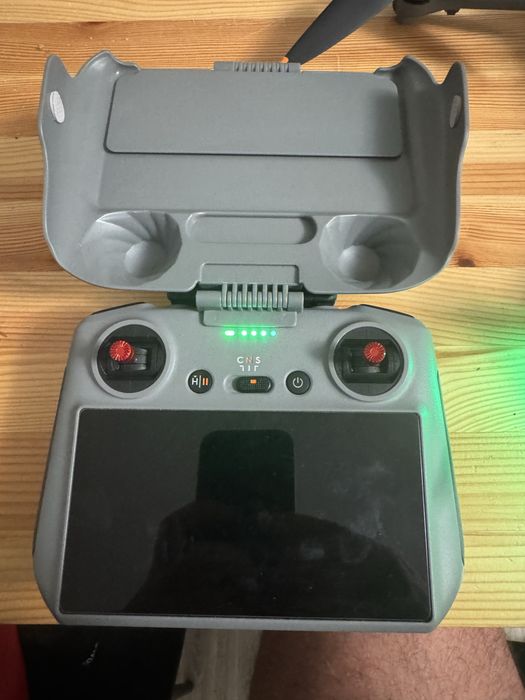 Dji air 3S rc 2 z torba oraz jedna bateria