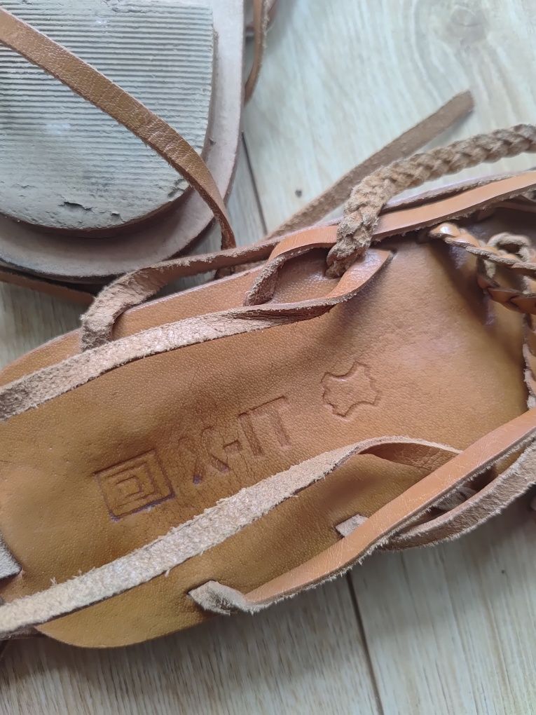Buty sandały sznurkowe 40 skóra  rzymianki