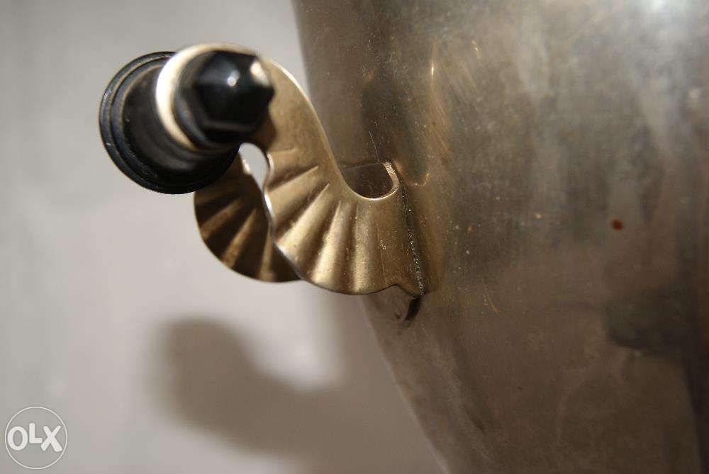 stary samowar elektryczny