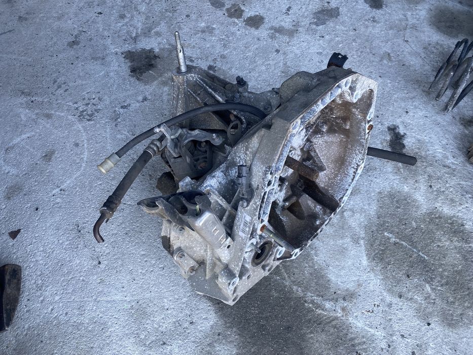 Дачія коробка передач kangoo Dacia сандеро 1.4 бензин 1.5 dci sandero